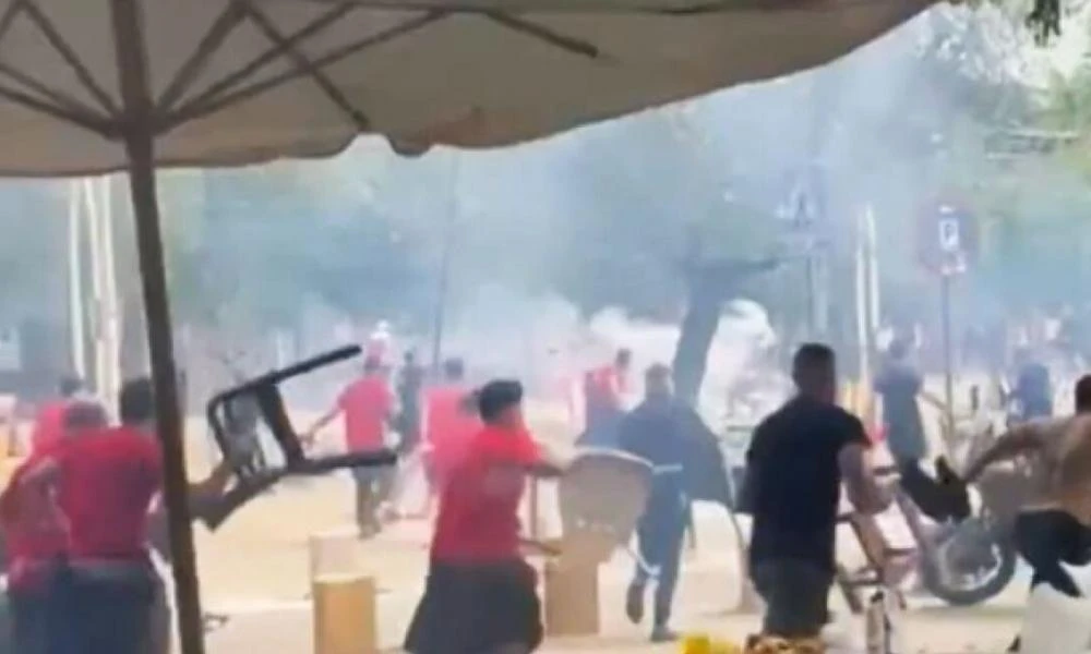 Αγώνας Μπιλμπάο-Μαγιόρκα: Ένταση με ξύλο και καρεκλοπόλεμο στη Σεβίλλη πριν τον τελικό του Κυπέλλου Ισπανίας (Βίντεο)